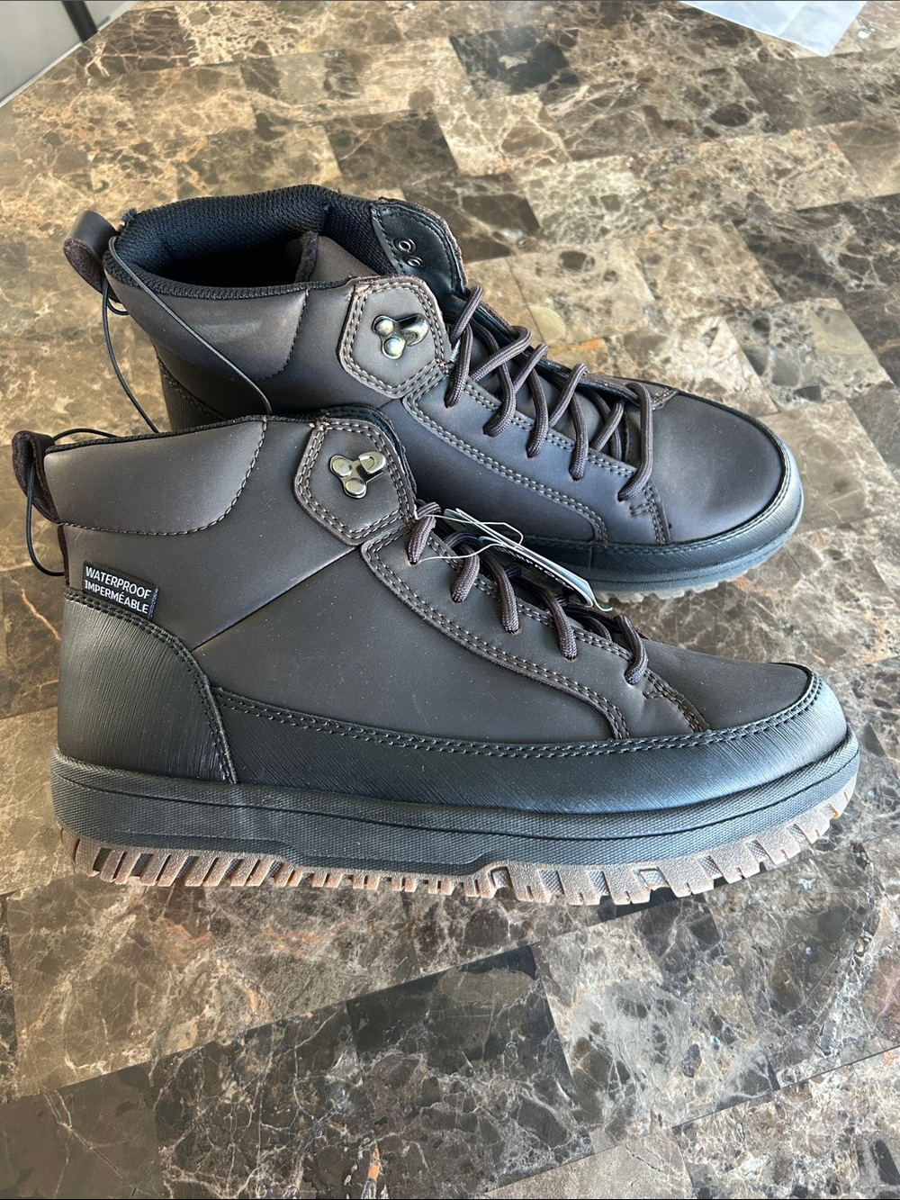 NWT 🆕 Ozark Trail Men’s Waterproof Brown Lace-Up Winter Lined Boots size 9
